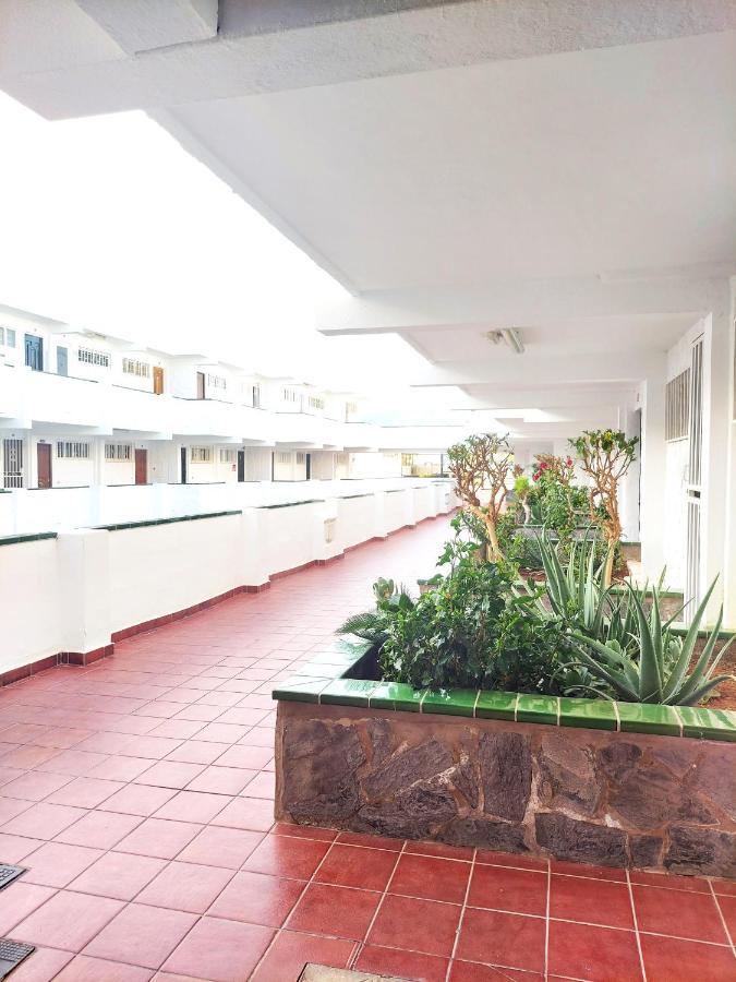 Blu Apartment, Wifi Free Pool View Casa vacanze *